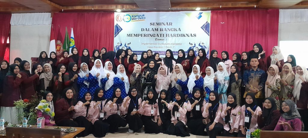 Hima Prodi PGPAUD FKIP Undhari Gelar Seminar Tentang Implementasi Kurikulum Merdeka Fase Fondasi (PAUD)